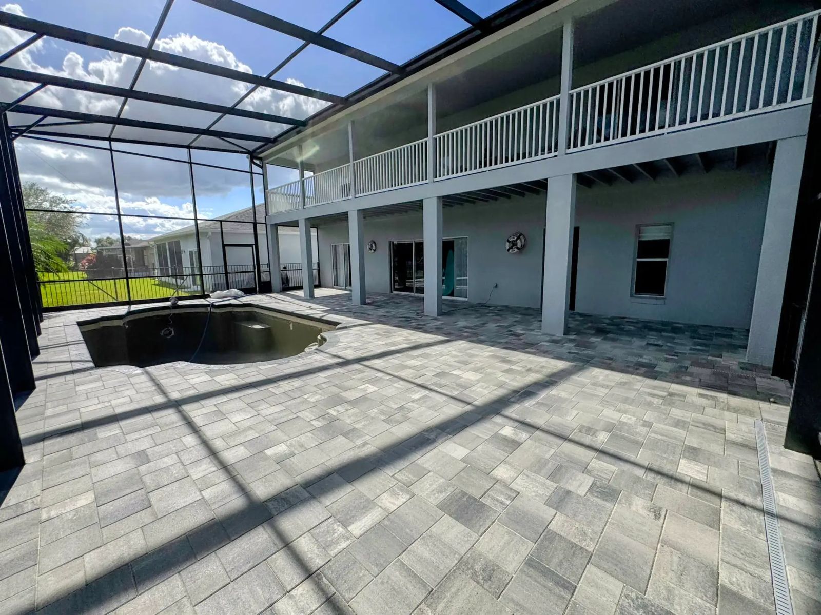 Paver photo